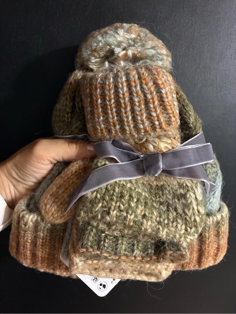 Free People Rainbow Run Hat & Glove Set